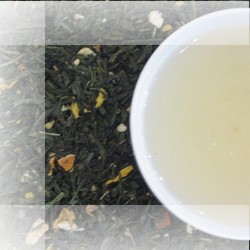 Zeige Details für Ingwer-Zitrone grüner Tee Bild von Ingwer-Zitrone grüner Tee