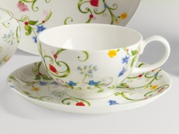 Bild von Teetasse Fleurette mit Untertasse