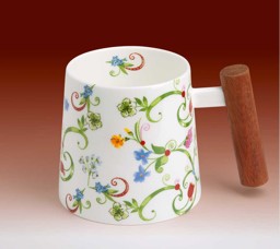 Bild von Fleurette Tasse Henkelbecher Porzellan mit Holzgriff
