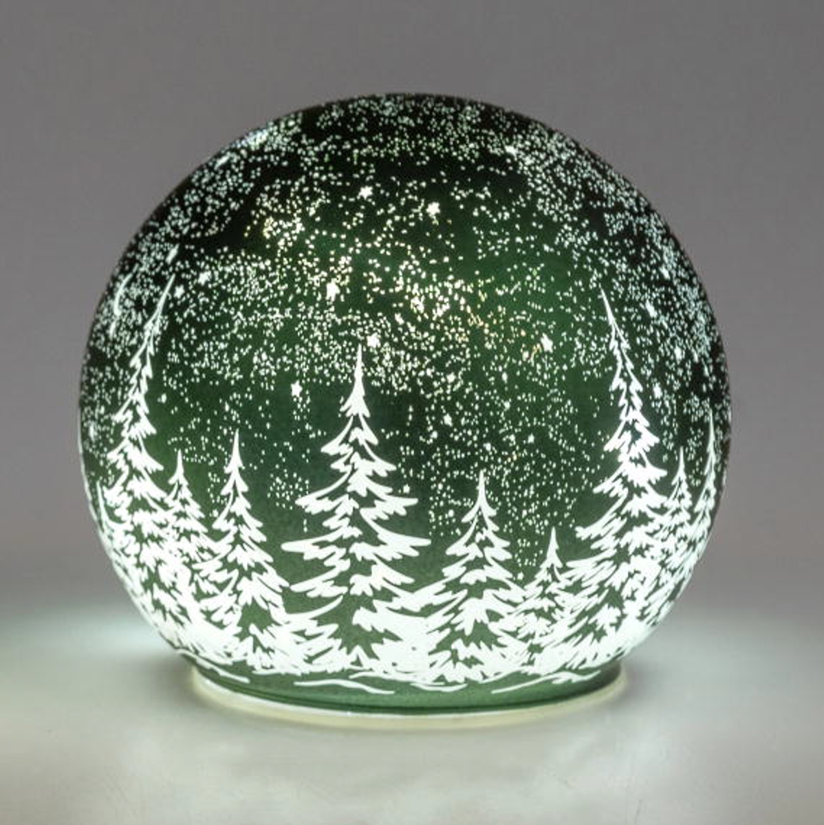 Deko-Licht LED Kugel Winter grün 12cm